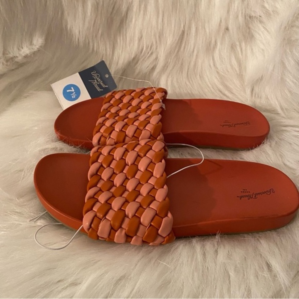 Universal Thread Shoes Women’s Size 7.5 Sandal’s Slip On Open Toe New - Picture 5 of 8